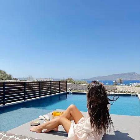 Scylla Concept Aparthotel Adamantas (Milos)